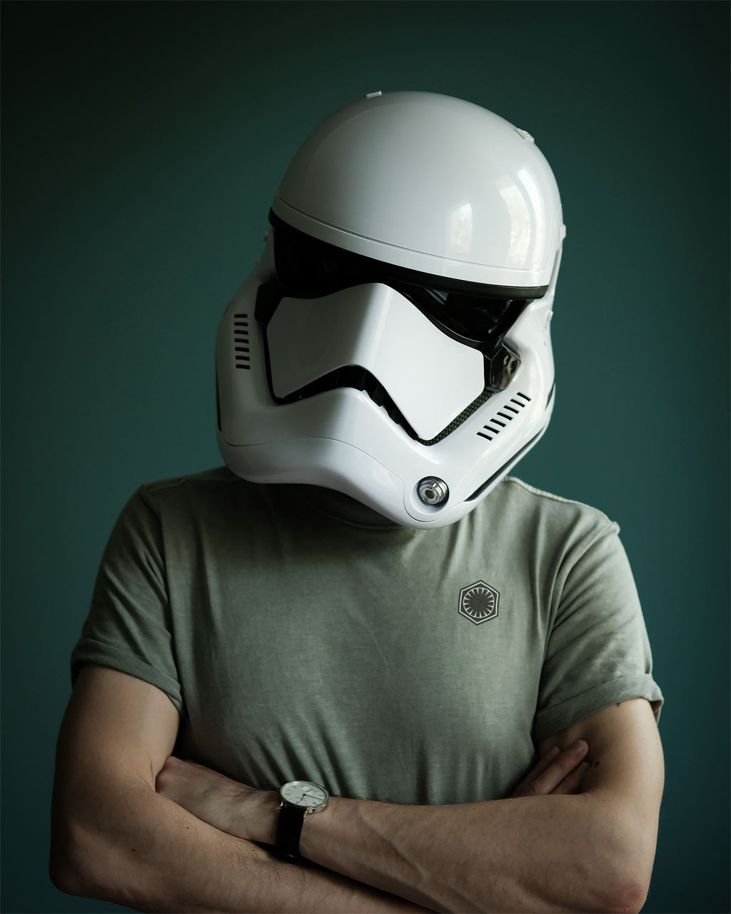 Produktbild First Order Stormtrooper Helm Replik mit Stimmenverzerrer - Star Wars