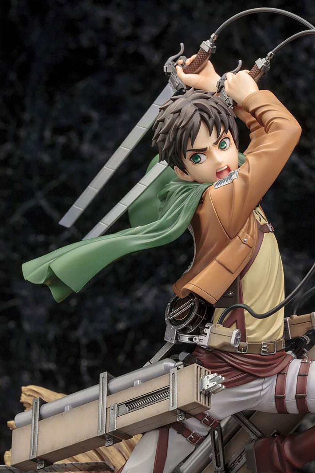 Produktbild Attack on Titan - Eren Jaeger Figur 26cm