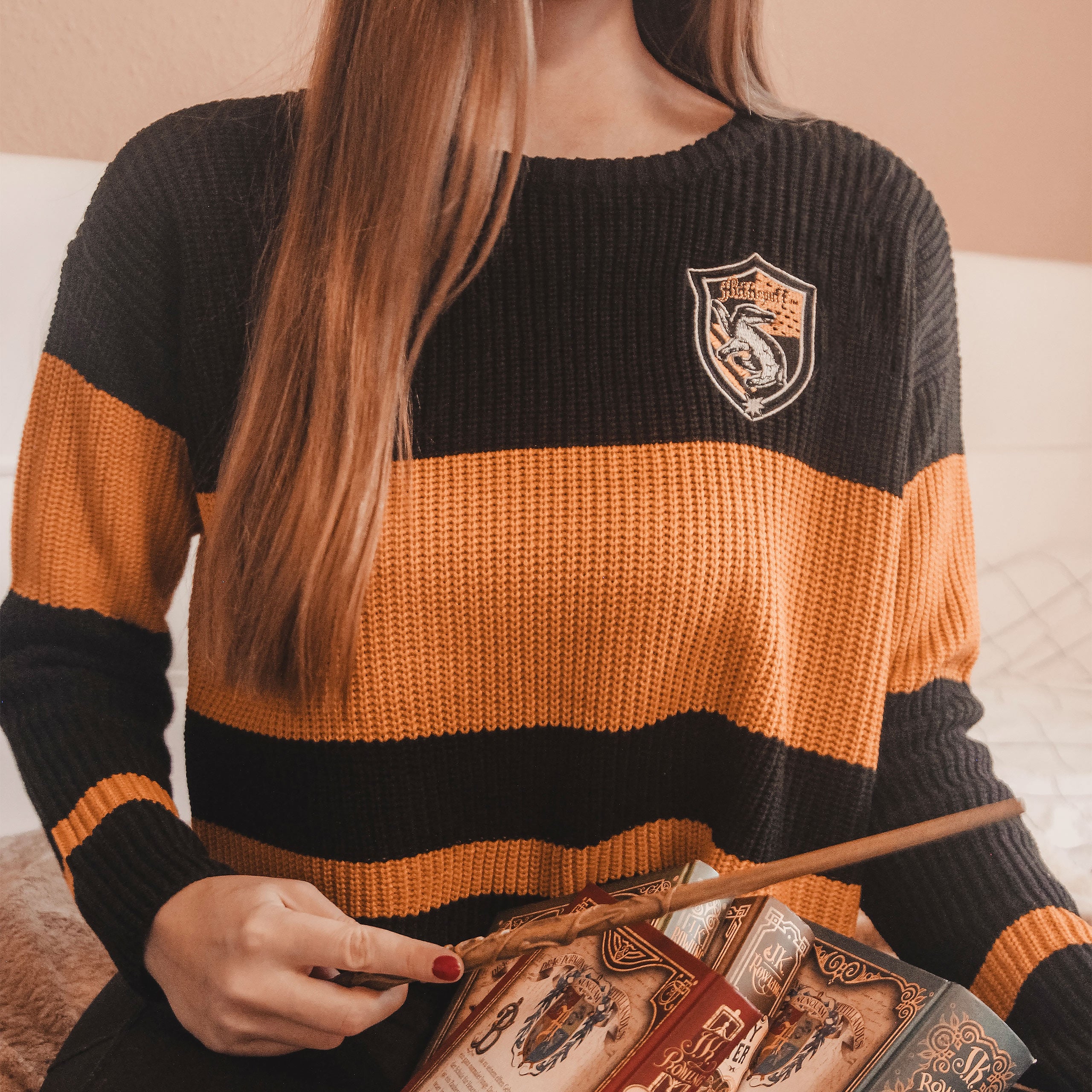 Product image Harry Potter - Hufflepuff Crop Sweater Women