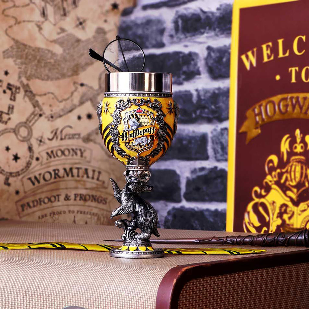 Produktbild Harry Potter - Hufflepuff Logo Kelch deluxe