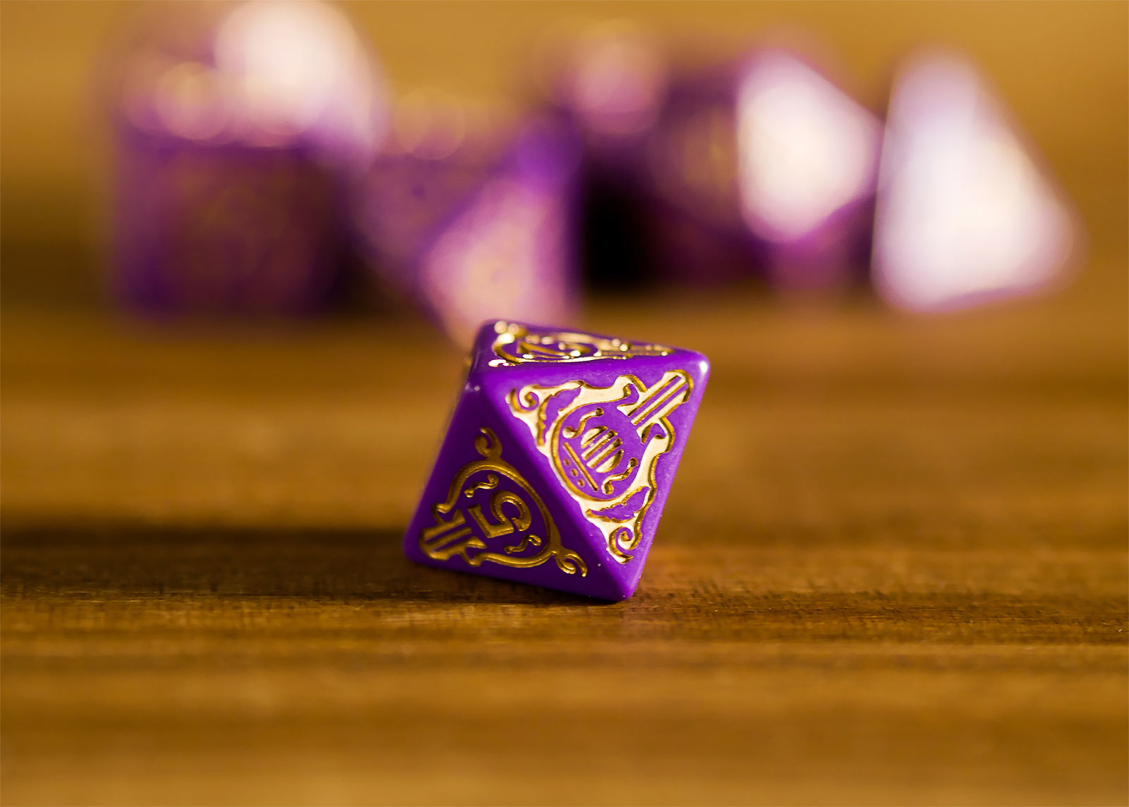 Produktbild Witcher - Dandelion Viscount de Lettenhove RPG Würfel Set 7tlg mit Sammlermünze