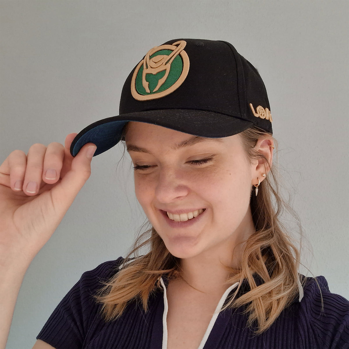 Produktbild Loki - Logo Basecap schwarz