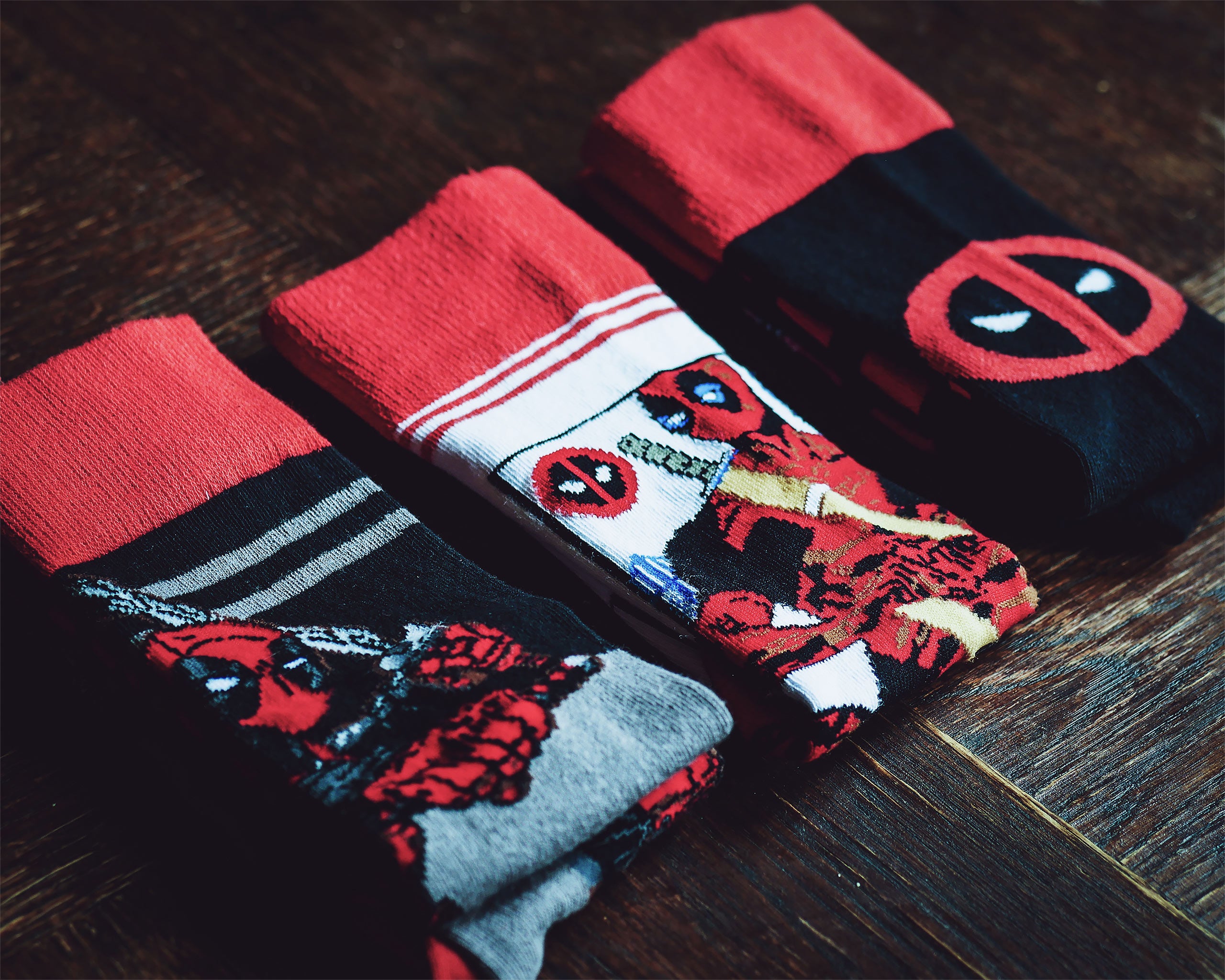 Produktbild Deadpool Socken 3er Set