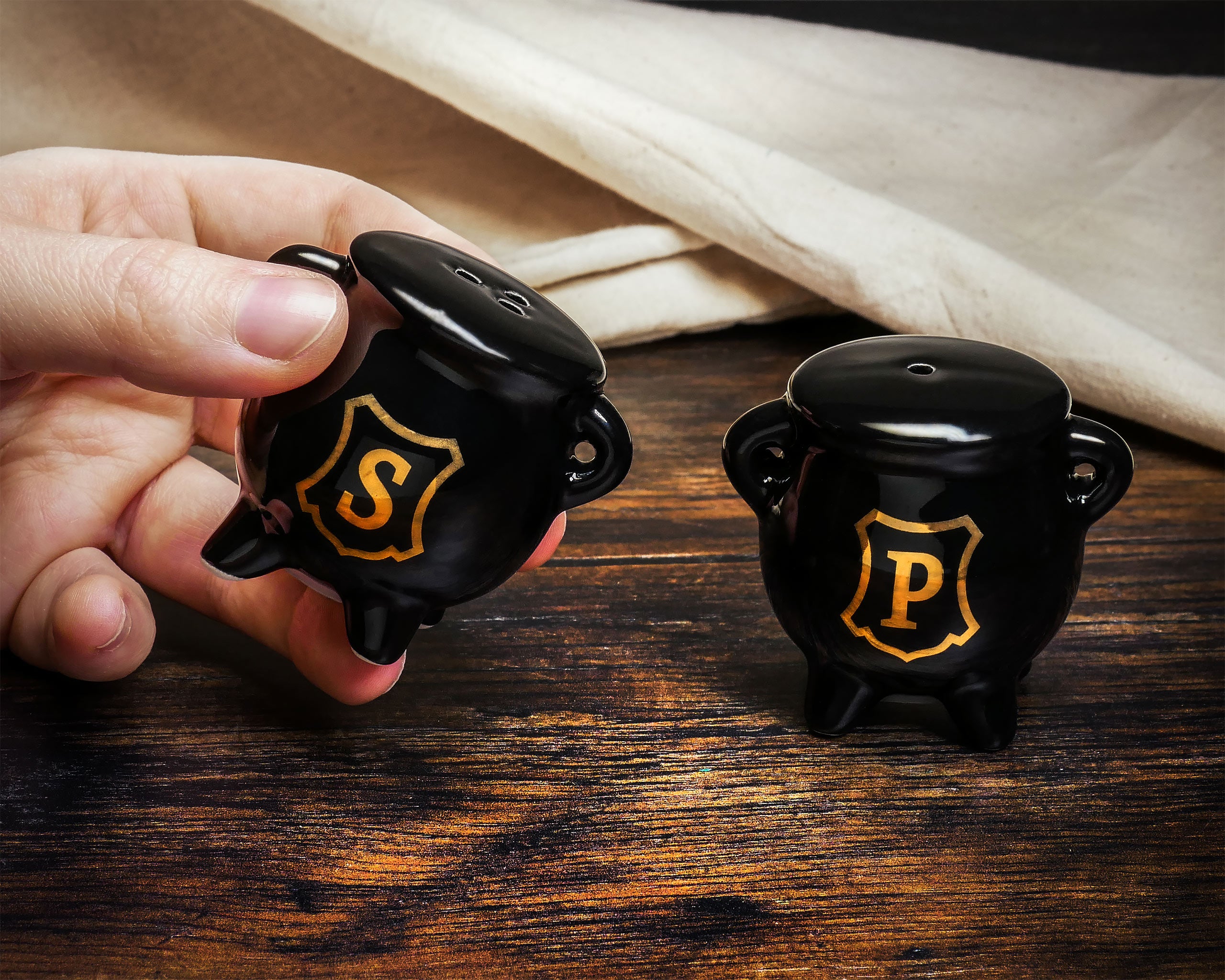 Produktbild Zauberkessel Salz- und Pfefferstreuer für Harry Potter Fans