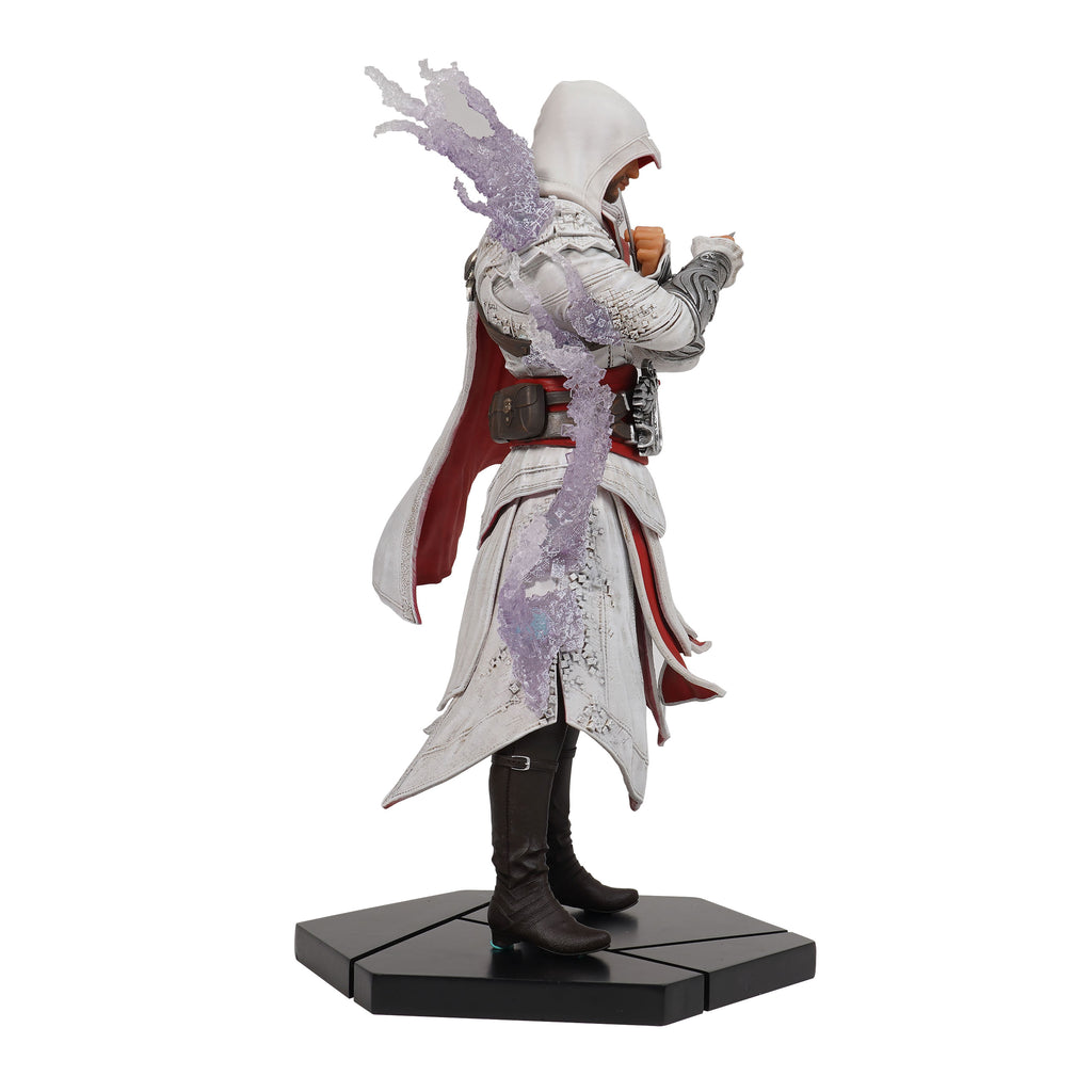 Produktbild Assassin's Creed - Meister-Assassine Ezio Figur 25 cm