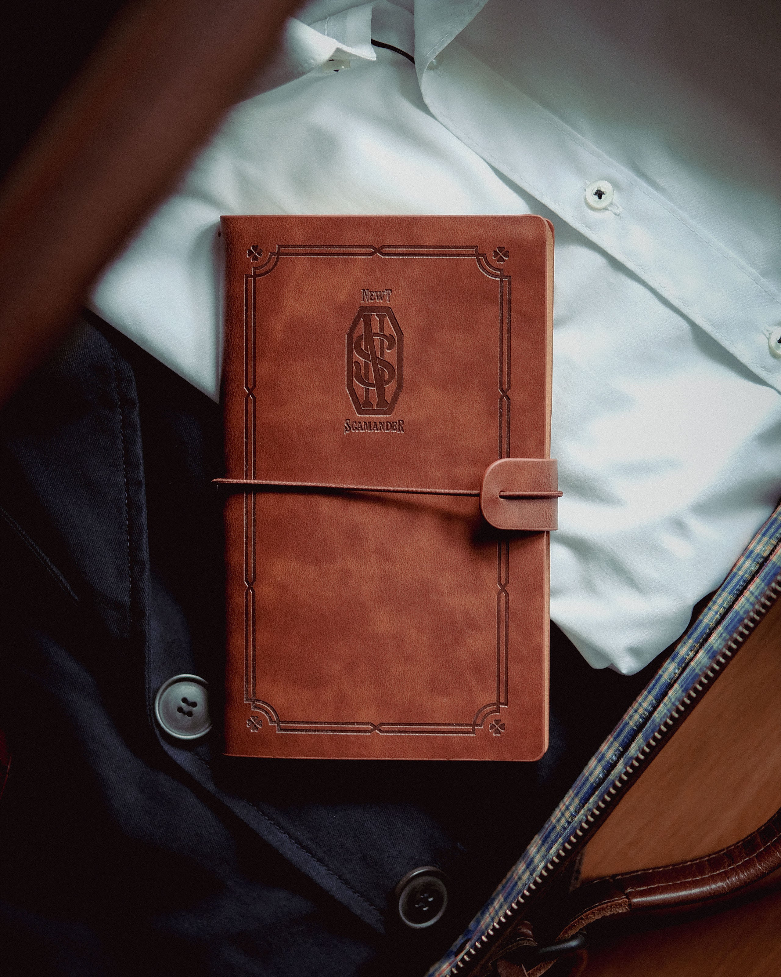Produktbild Newt Scamander Notizbuch - Phantastische Tierwesen