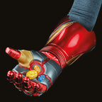 Produktbild Avengers - Iron Man Gauntlet mit Licht und Sound
