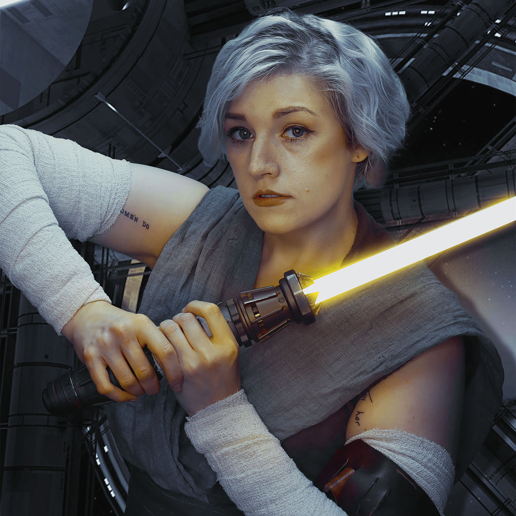 Produktbild Star Wars - Rey Skywalker Force FX Elite Lichtschwert