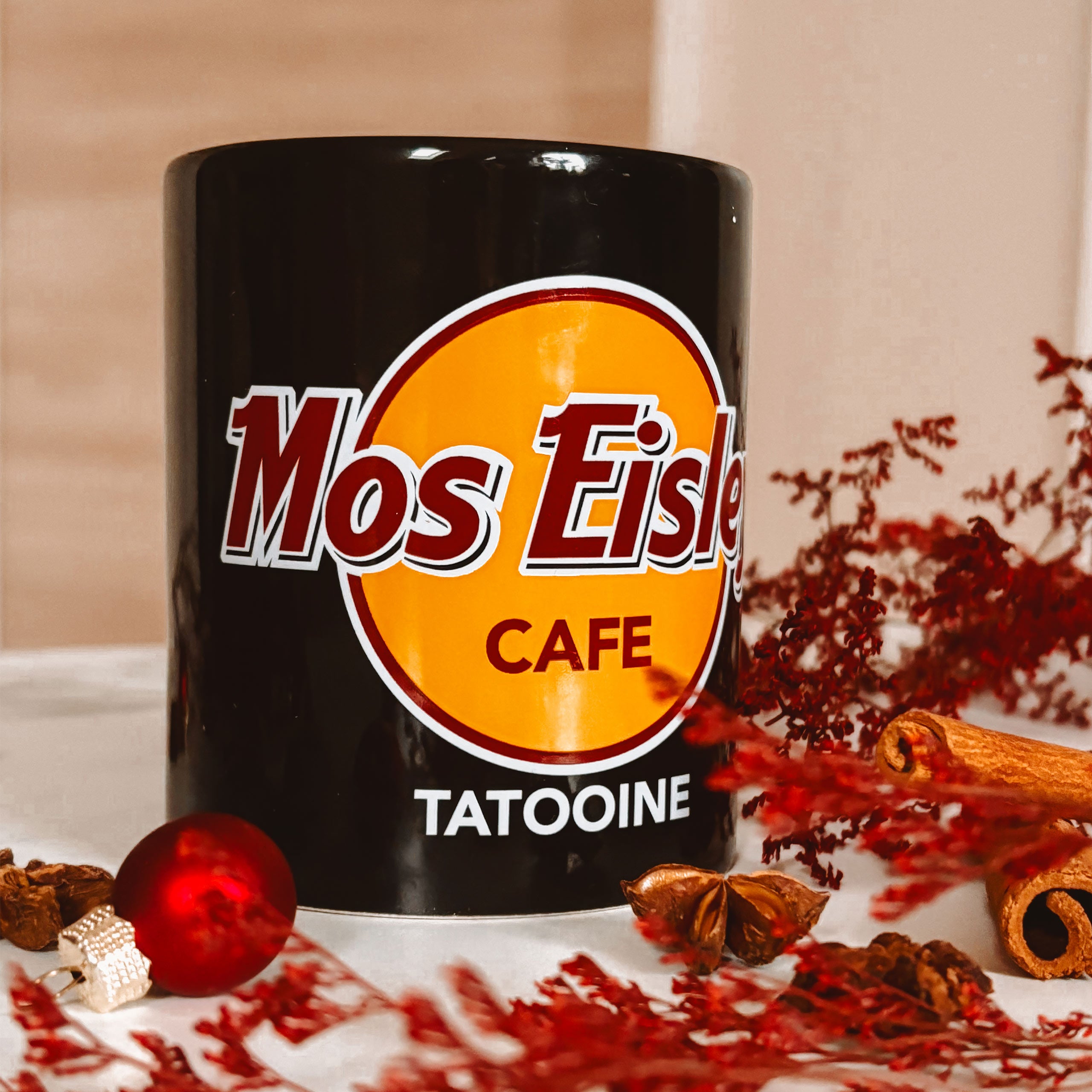 Produktbild Mos Eisley Cafe Tasse für Star Wars Fans schwarz