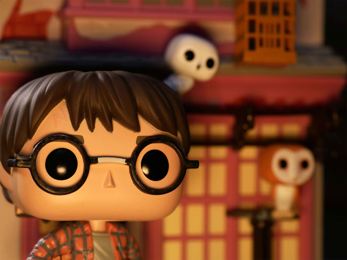 Produktbild Harry Potter und Eeylops Eulenkaufhaus Funko Pop Figur mit Diorama