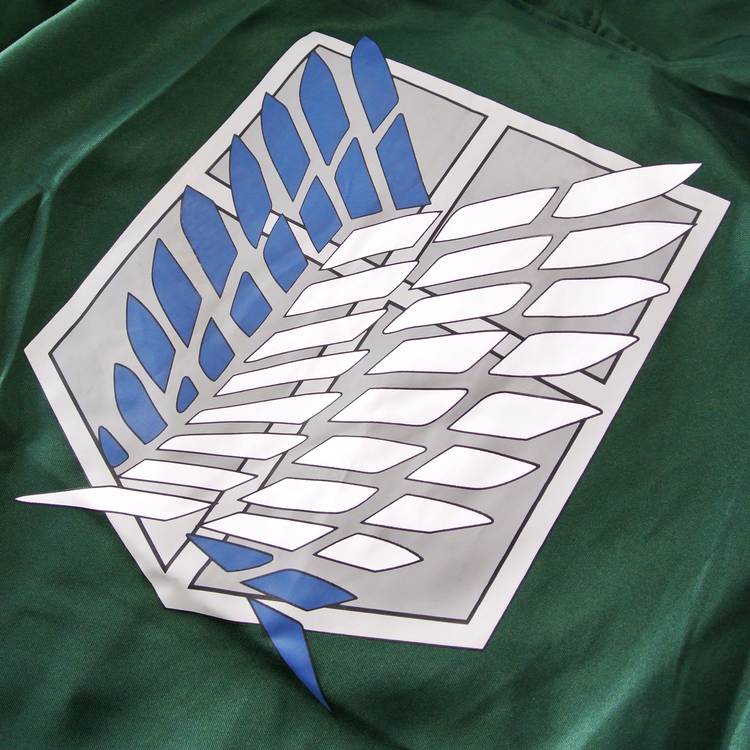 Produktbild Attack on Titan - Survey Corps Umhang mit Kapuze