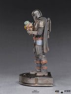 Produktbild Mando mit Grogu BDS Art Scale Deluxe Statue - Star Wars The Mandalorian