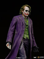 Produktbild DC Comics - Joker BDS Art Scale Deluxe Statue 30 cm