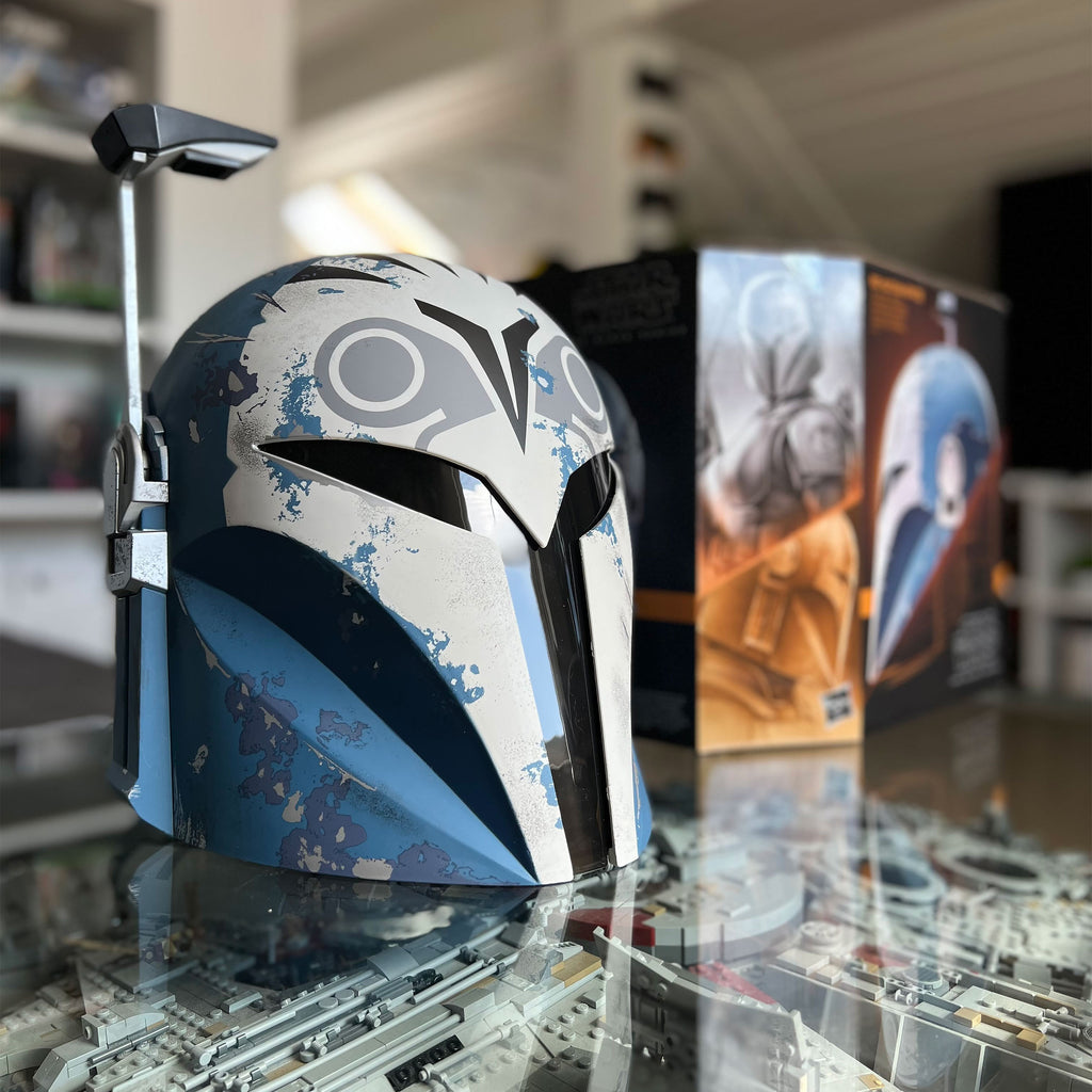 Produktbild Bo-Katan Premium Helm Replik Re-Armored mit Lichteffekten - Star Wars The Mandalorian