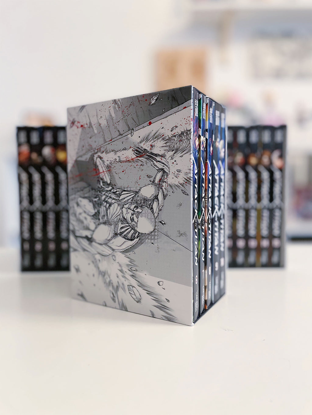 Produktbild Attack on Titan - Sammelschuber Band 6-10