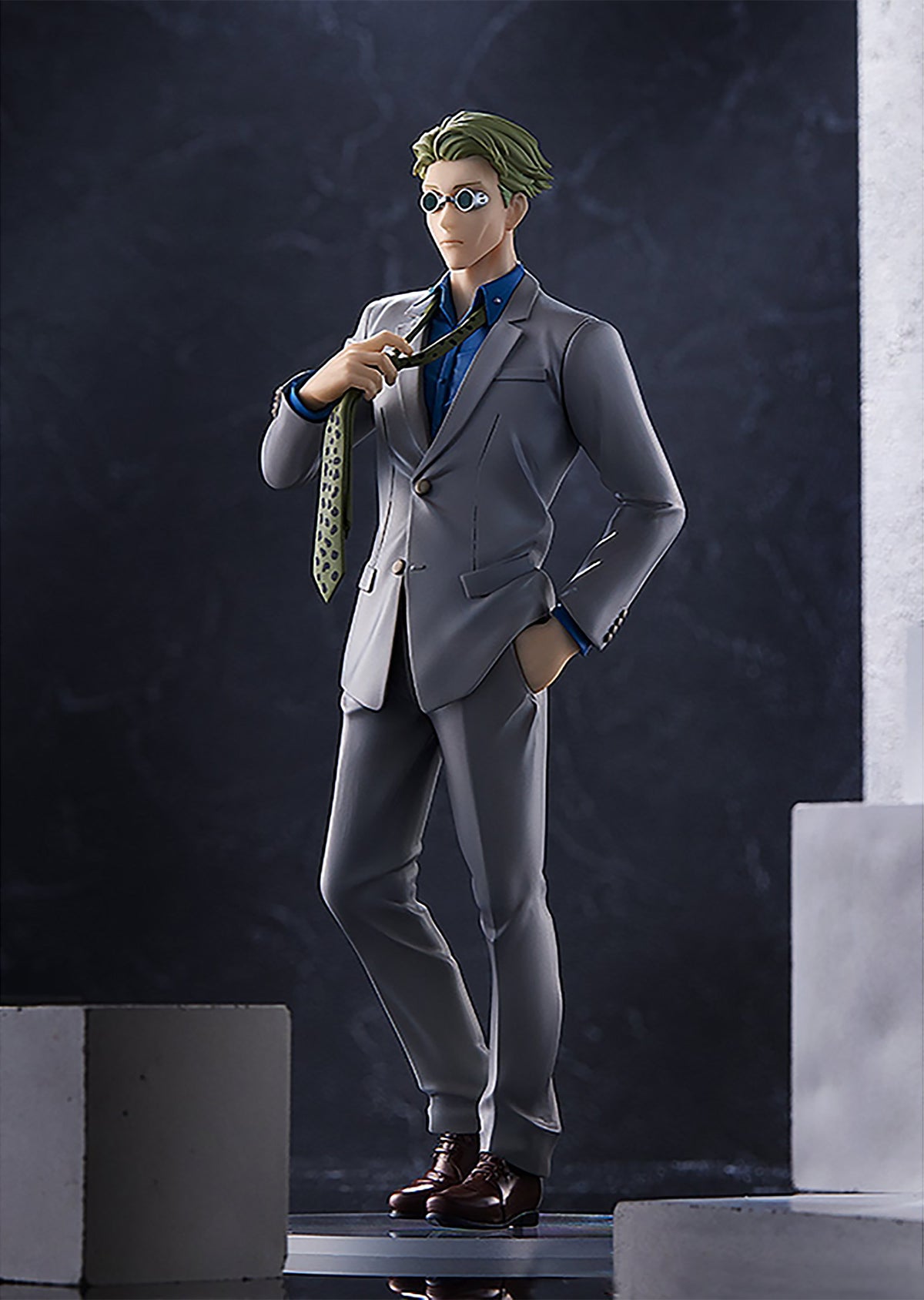 Produktbild Jujutsu Kaisen - Kento Nanami Figur