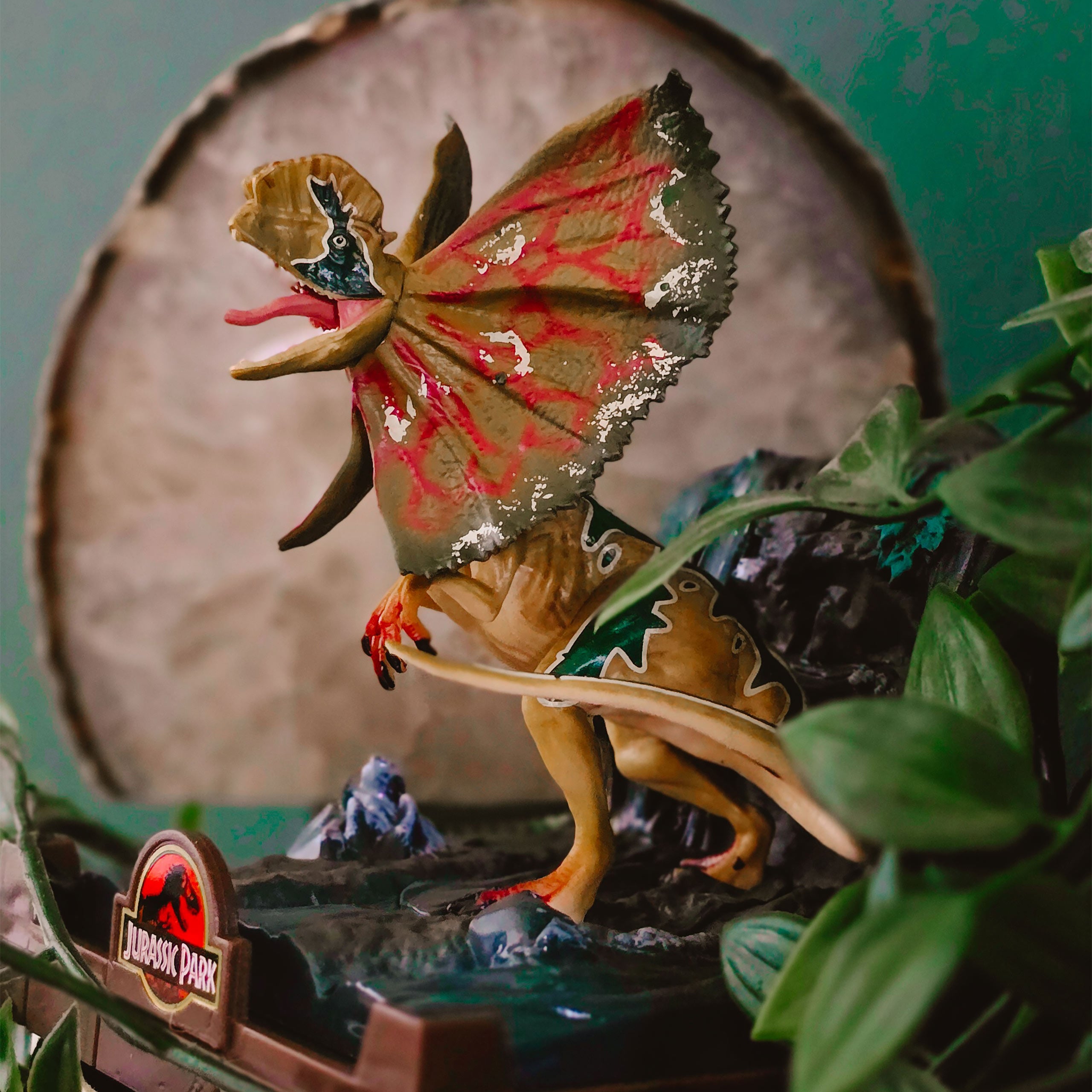 Product image Jurassic Park - Dilophosaurus Figure