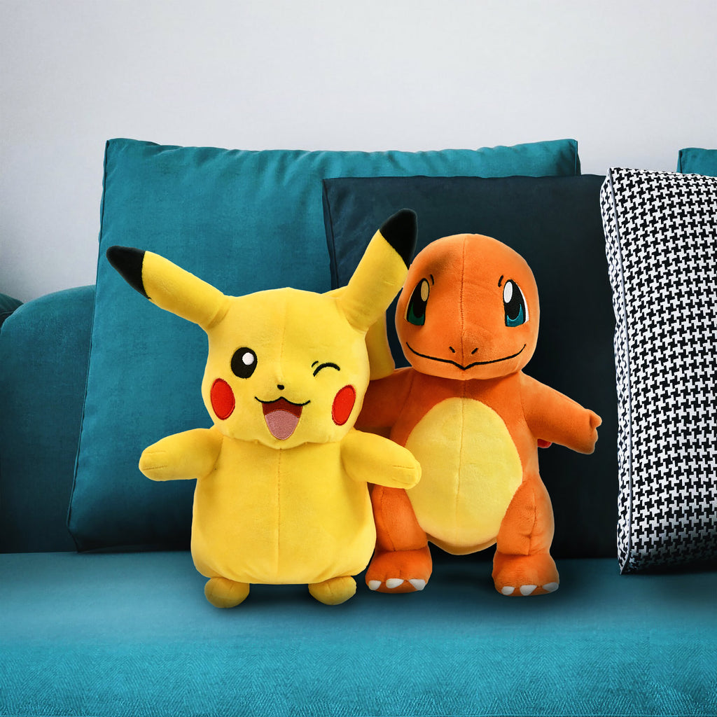 Produktbild Pokemon - Pikachu Plüsch Figur 30 cm