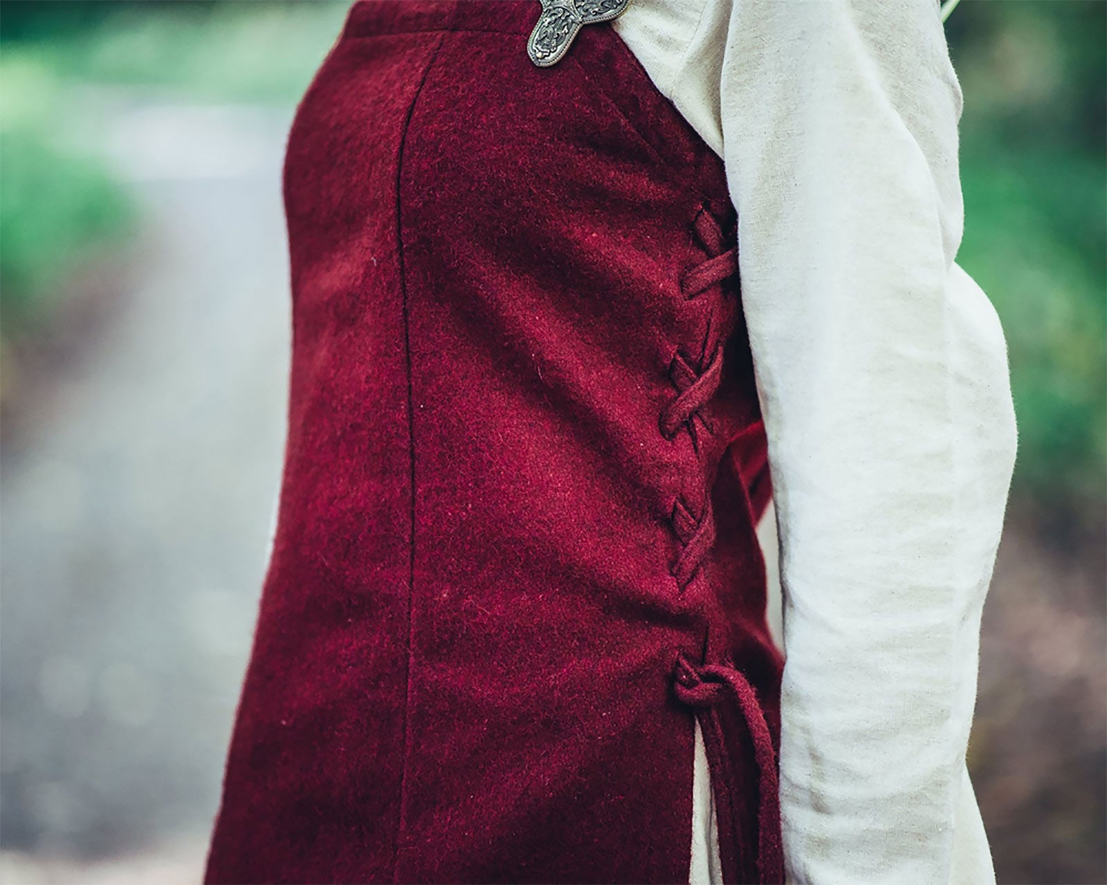 Produktbild Mittelalter Überkleid Aila rot