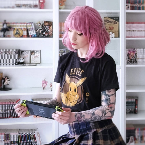 Produktbild Pokemon - Evoli College T-Shirt schwarz