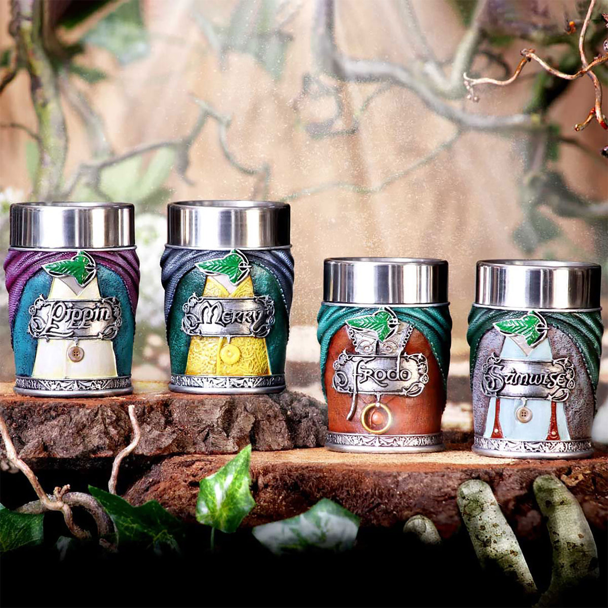 Produktbild Der Herr der Ringe - Hobbits Becher Set 4-teilig