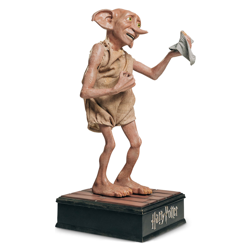 Produktbild Dobby mit Socke Life-Size Statue Version 3 - Harry Potter