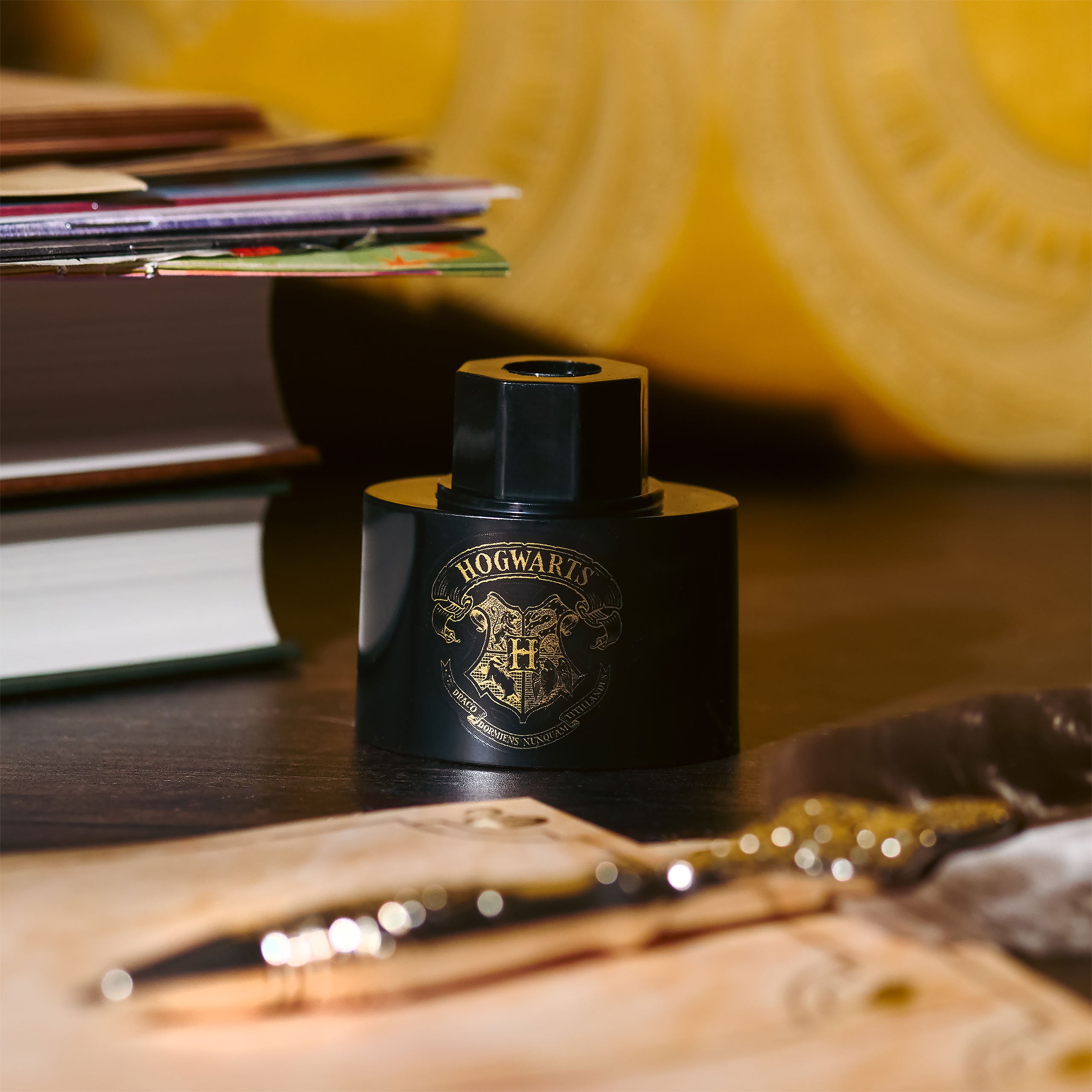 Produktbild Harry Potter - Schreibfeder mit Hogwarts Briefpapier Set
