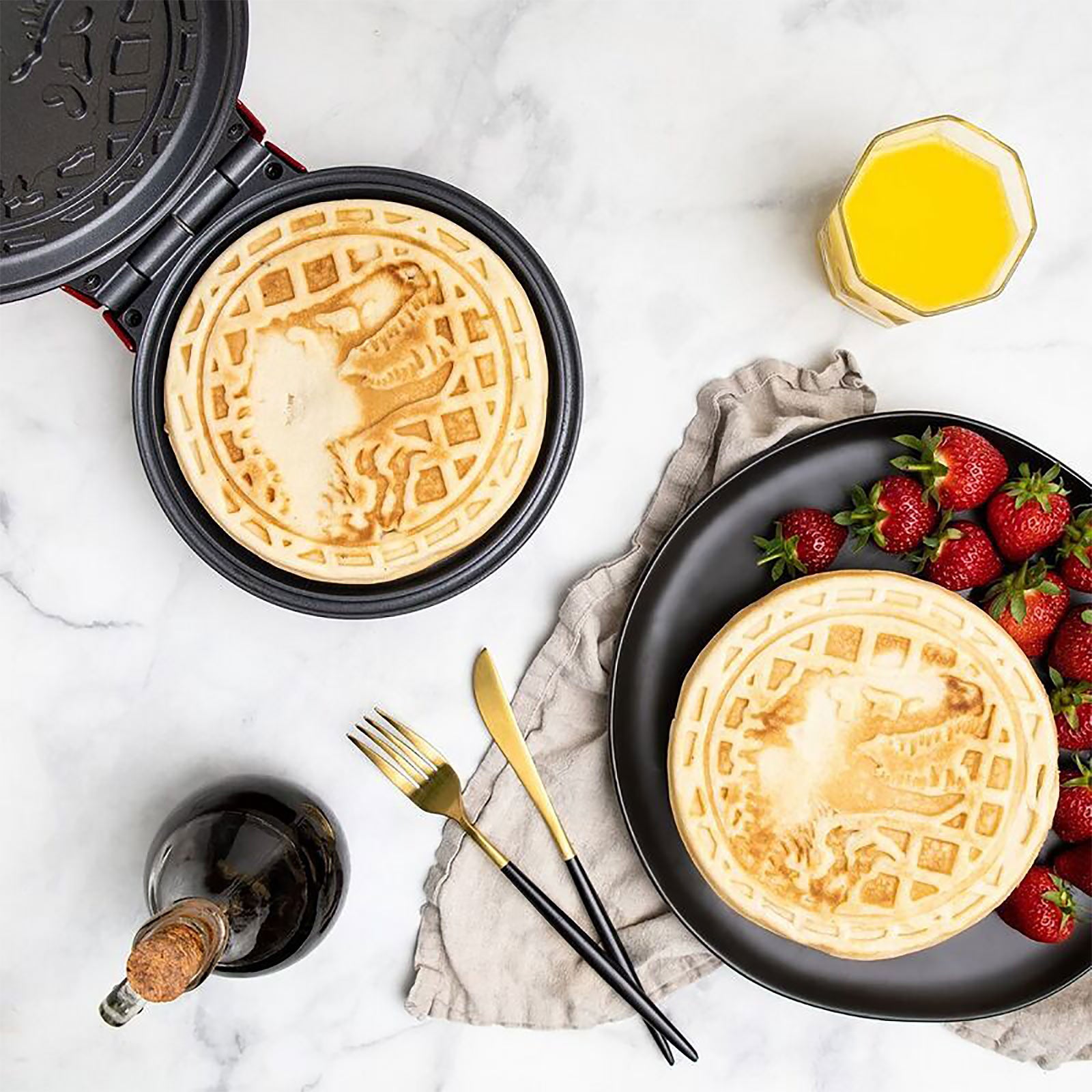 Produktbild Jurassic Park - Logo Waffeleisen