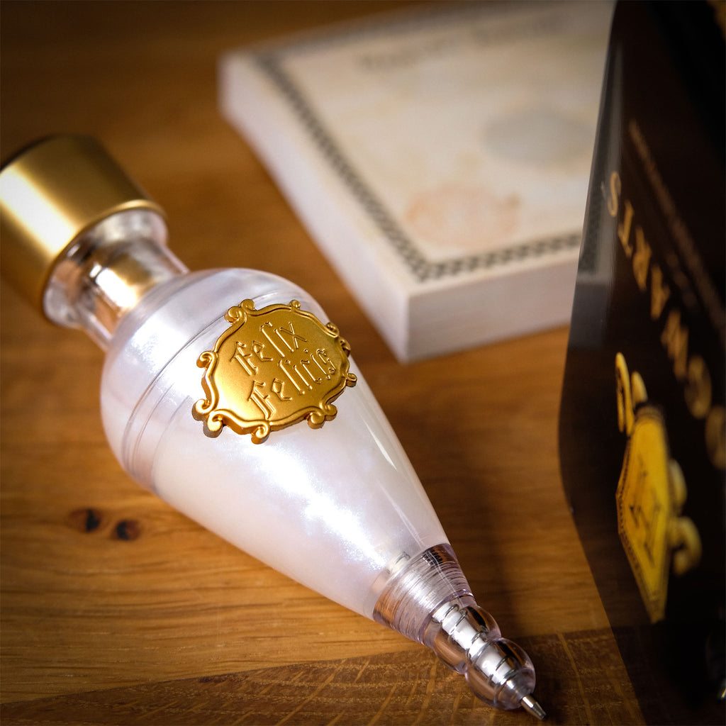 Product image Harry Potter - Magic Potions Writing Set in Metal Tin
