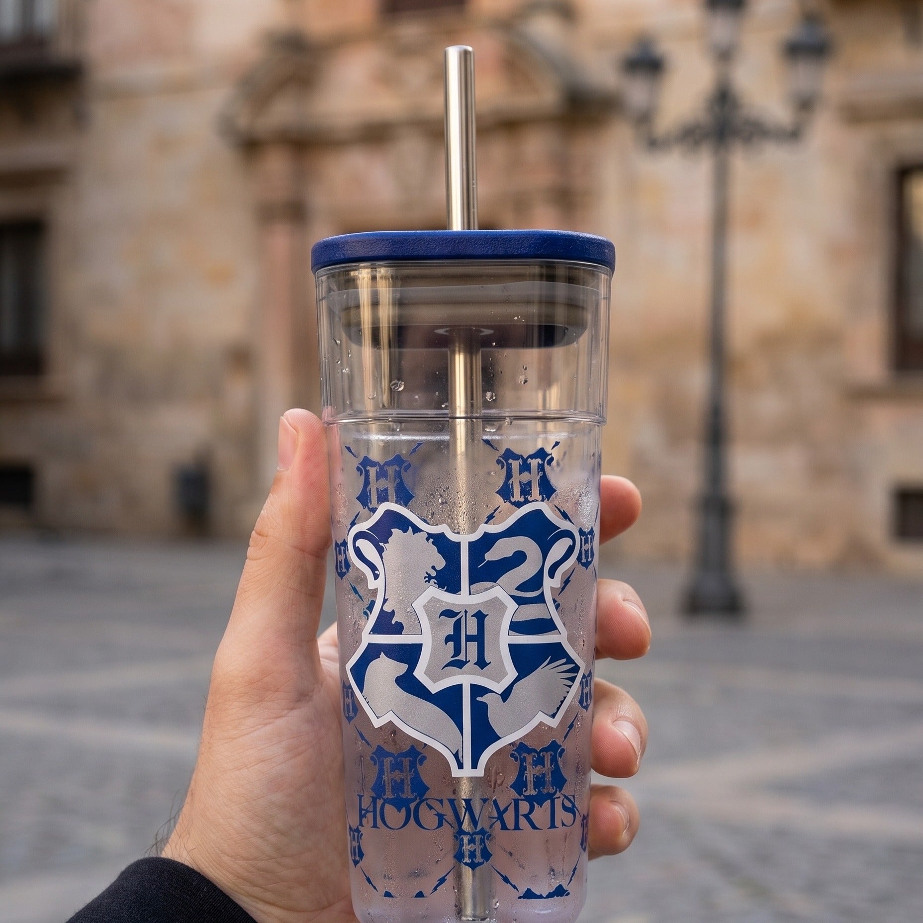 Produktbild Harry Potter - Hogwarts Wappen Becher mit Strohhalm