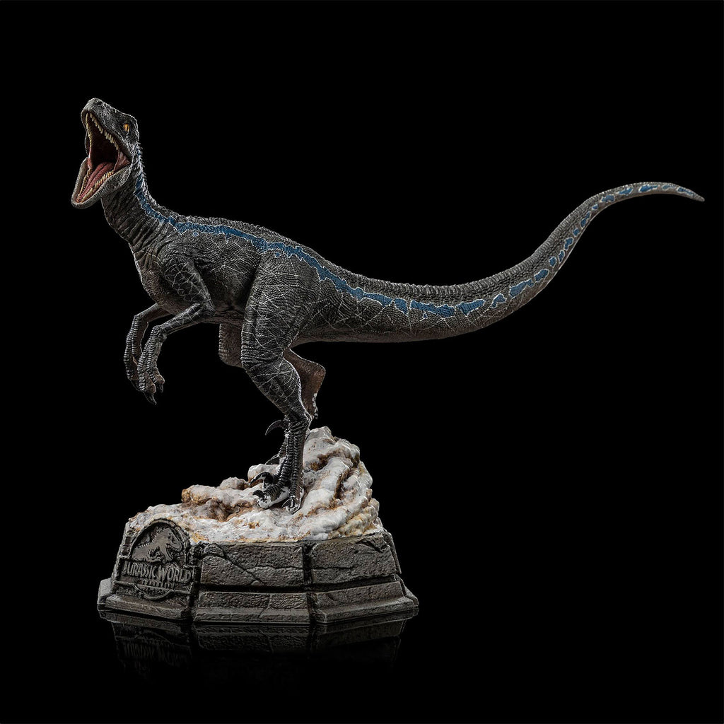 Produktbild Jurassic World - Blue Art Scale Deluxe Statue