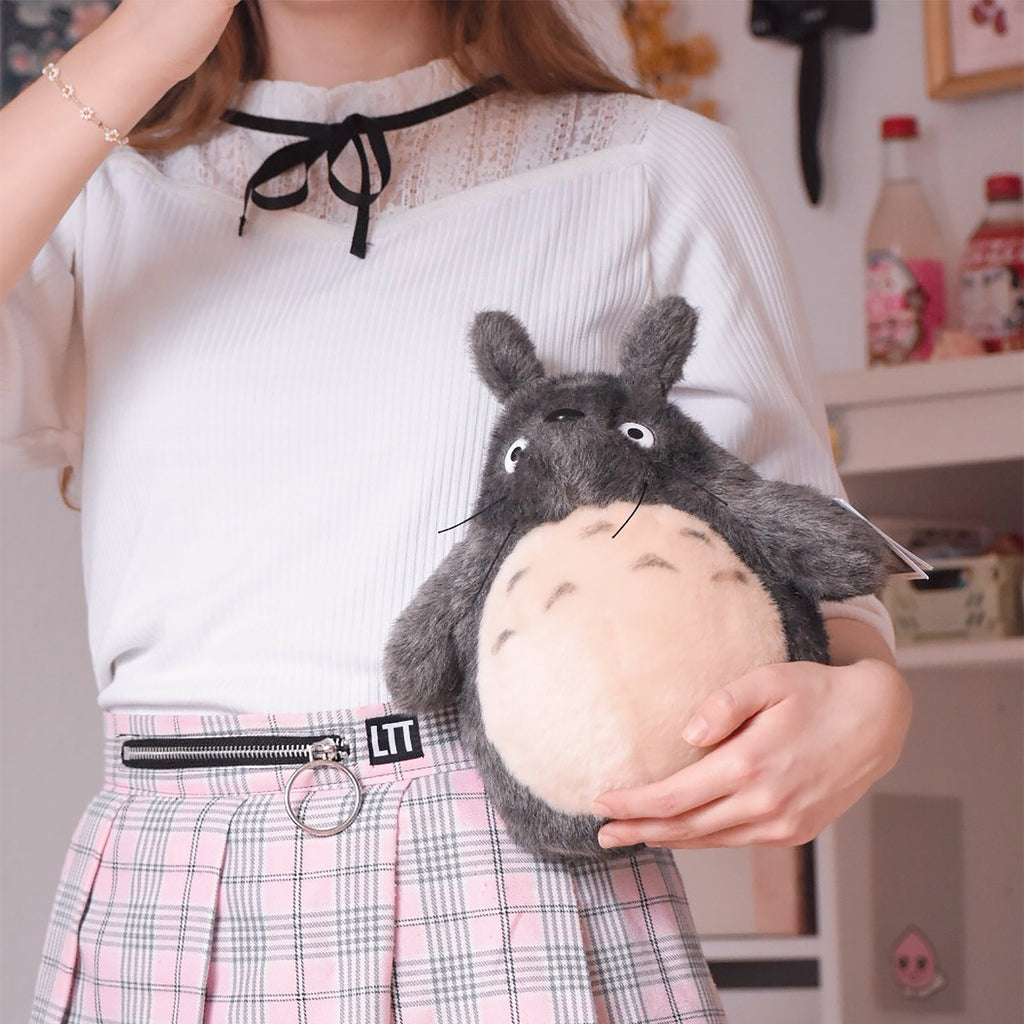 Produktbild Totoro Plüsch Figur grau