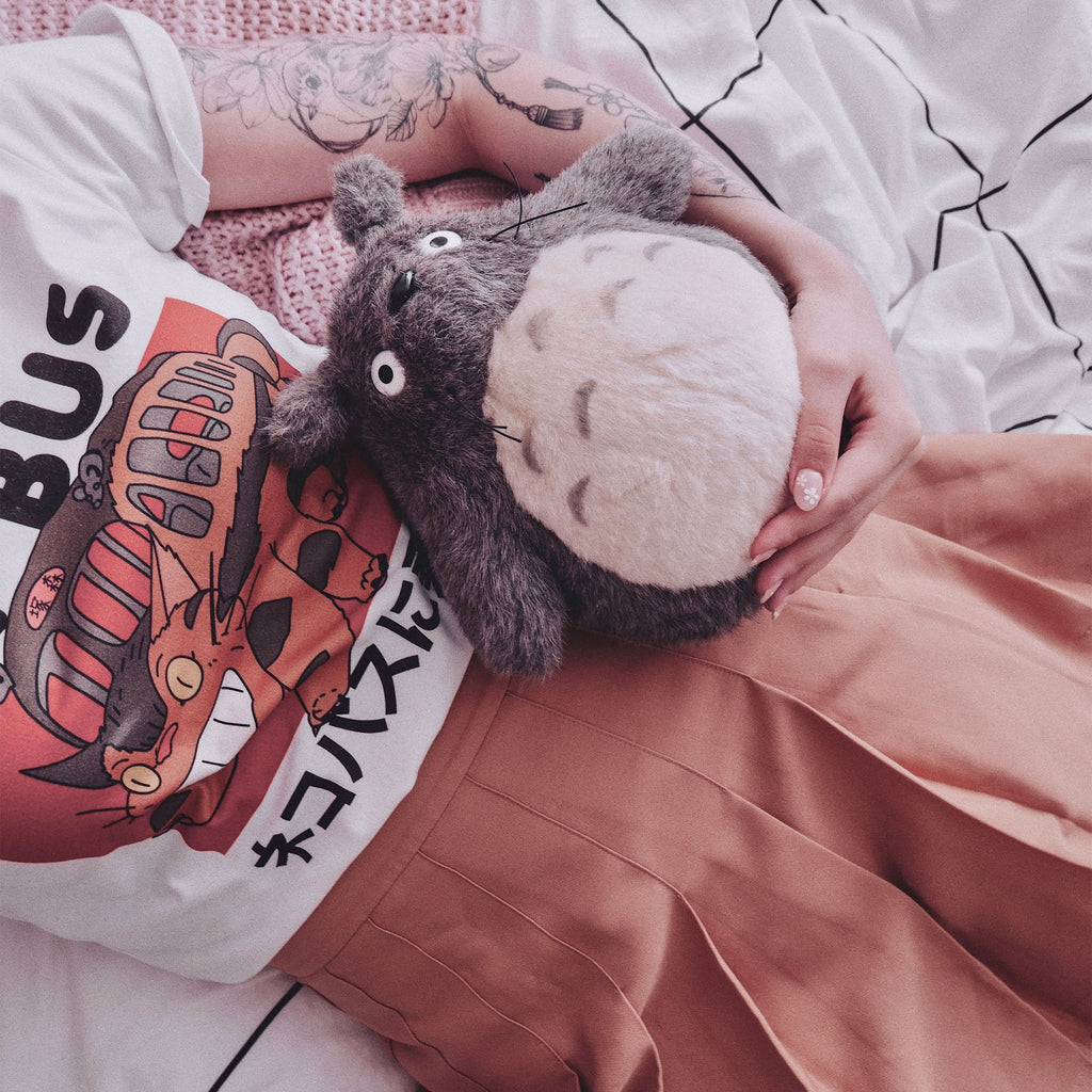 Produktbild Totoro Plüsch Figur grau
