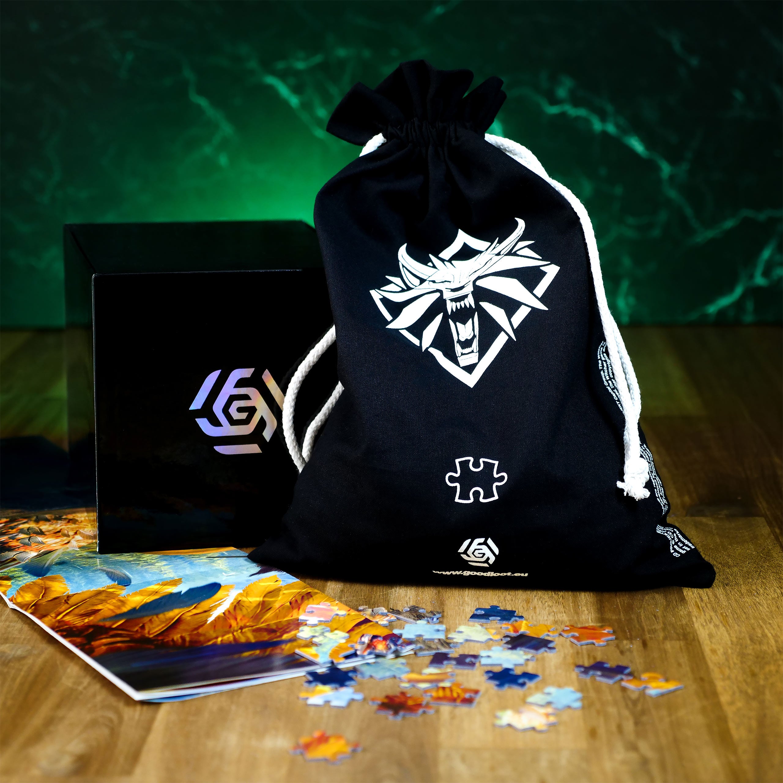 Produktbild Witcher - Geralt vs. Greif Puzzle mit Logo Stoffbeutel