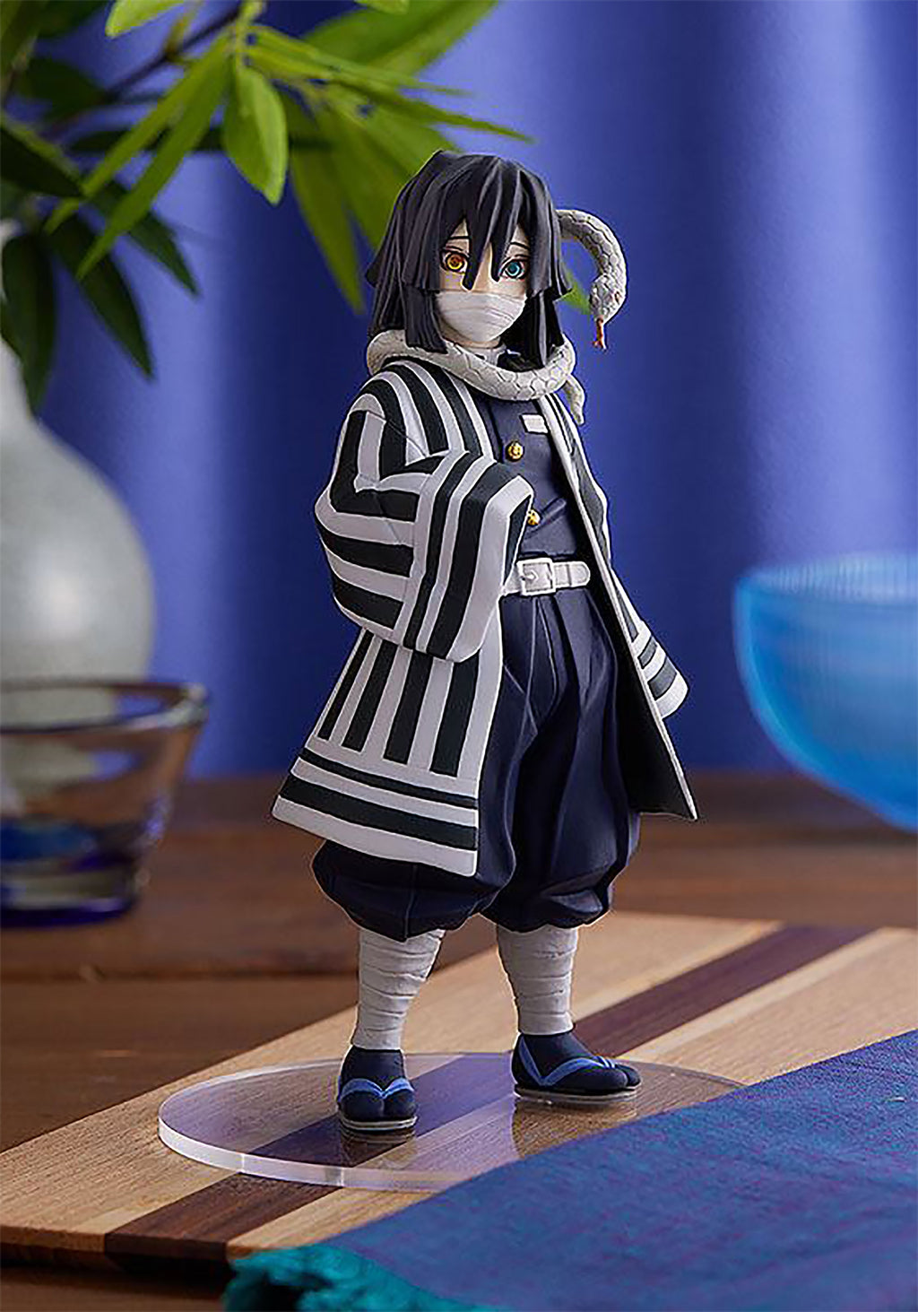 Produktbild Demon Slayer - Obanai Iguro Figur