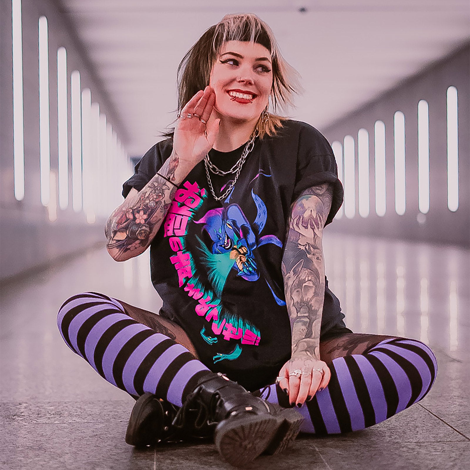 Produktbild Disney - Japanese Ursula T-Shirt schwarz