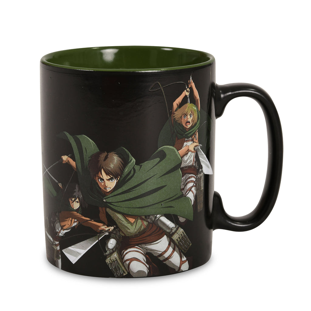 Produktbild Attack on Titan - Eren & Titan Thermoeffekt Tasse