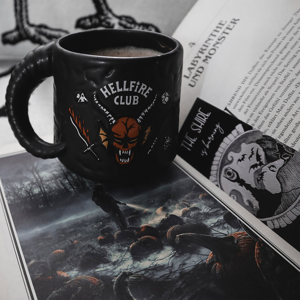 Produktbild Stranger Things - Hellfire Club Tasse