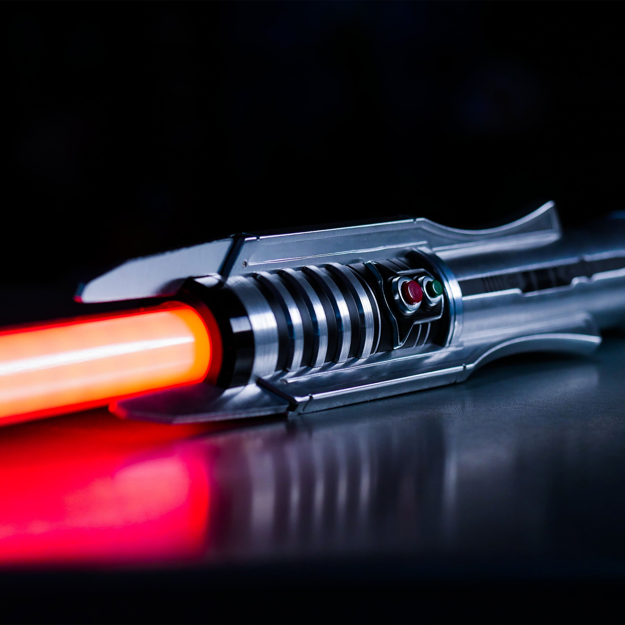 Produktbild Darth Revan Force FX Elite Lichtschwert mit Farbwechsel - Star Wars