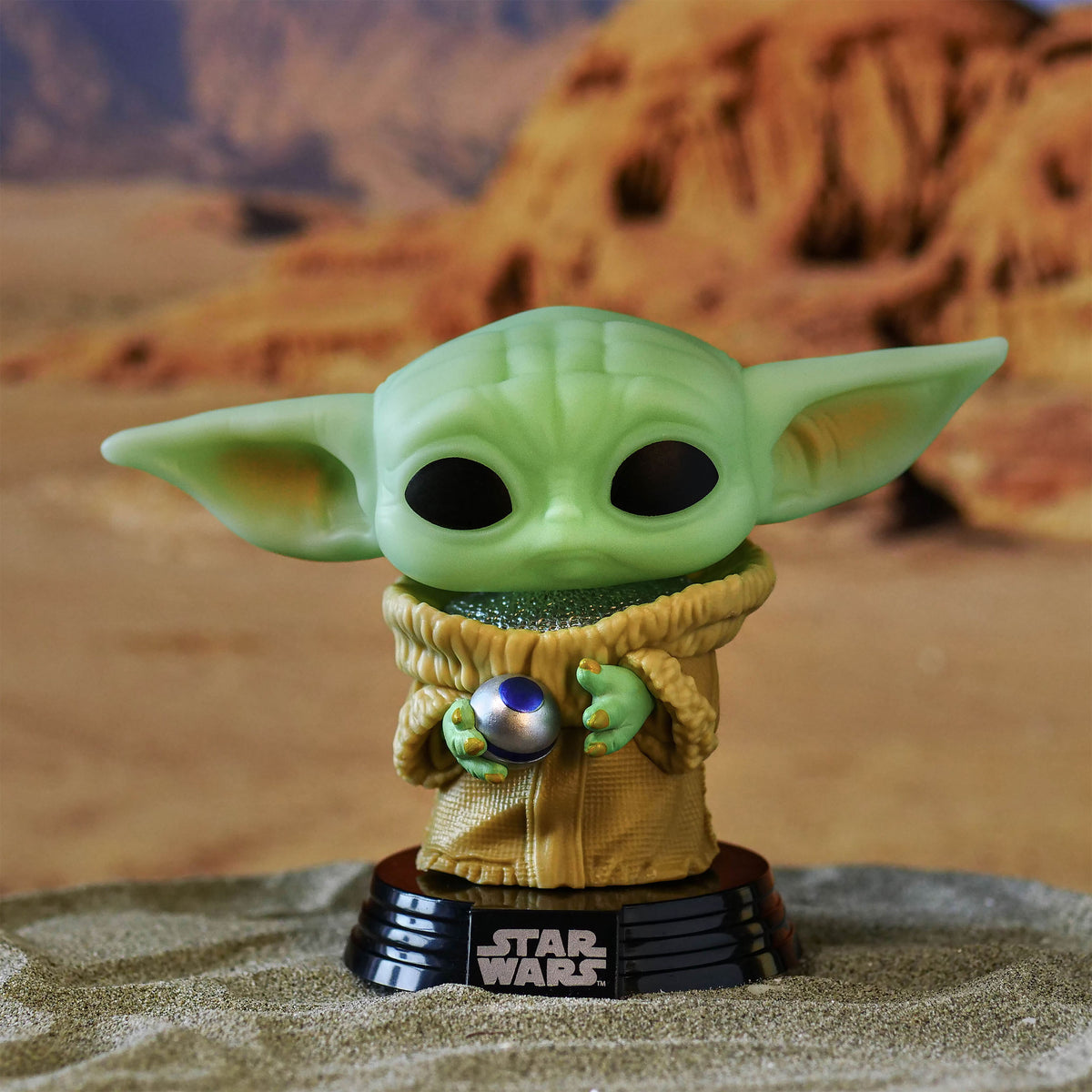 Produktbild Star Wars - Grogu mit Armor Funko Pop Wackelkopf-Figur