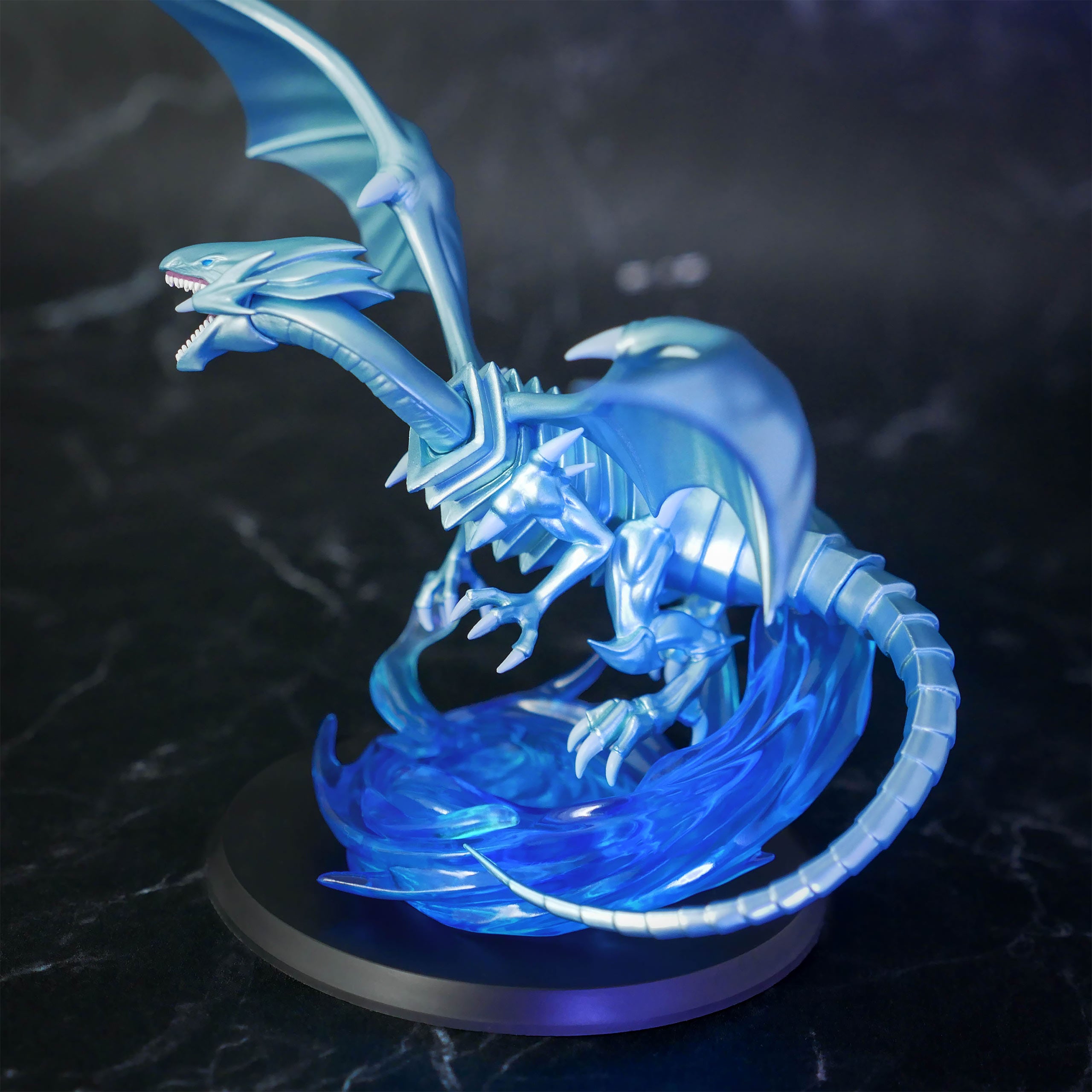 Produktbild Yu-Gi-Oh! - Blauäugiger Weißer Drache Duel Monsters Statue