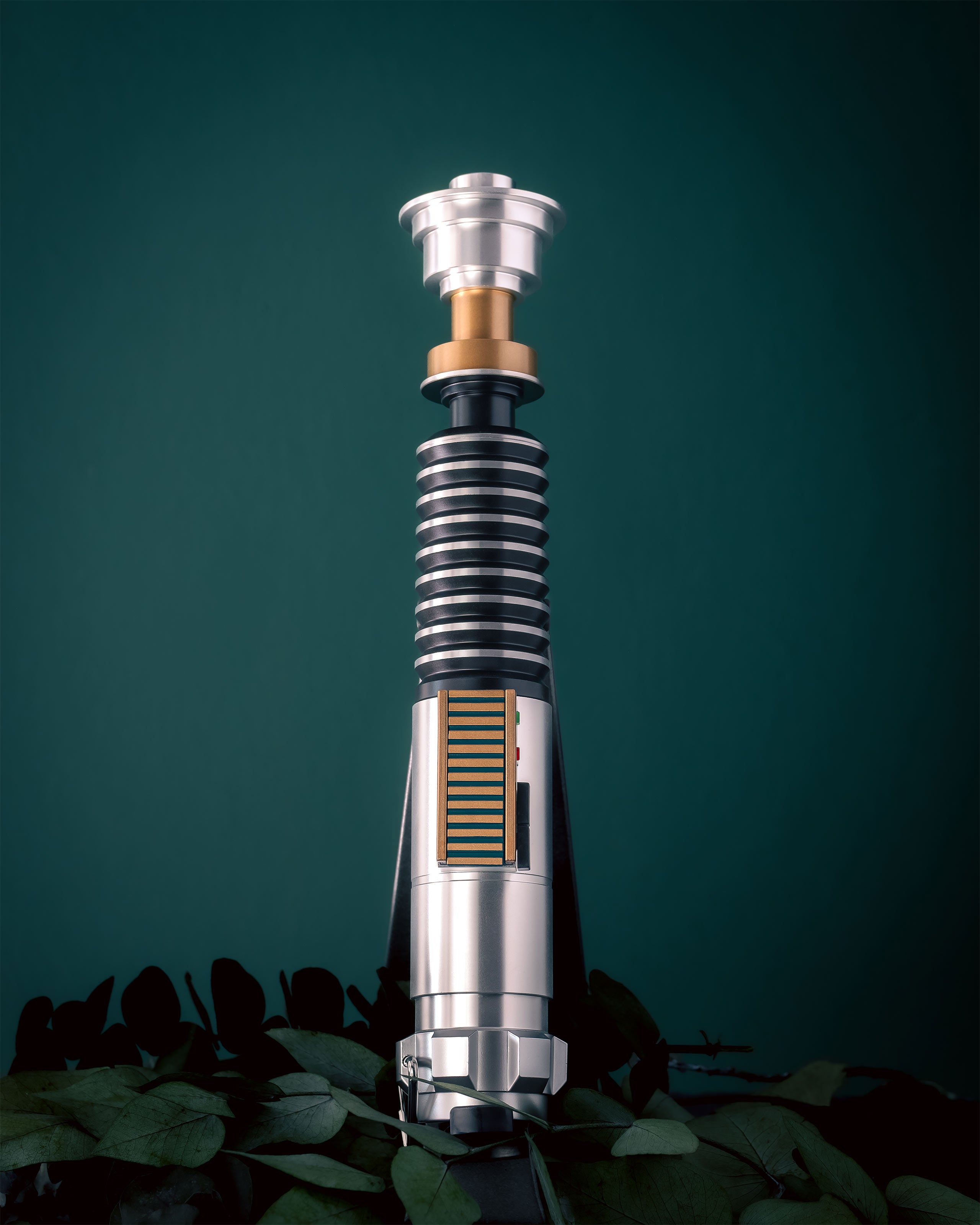 Produktbild Star Wars - Luke Skywalker Force FX Elite Lichtschwert