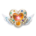 Produktbild Sailor Moon - Cosmos Eternal Moon Verwandlungsbrosche mit Licht- und Soundeffekten