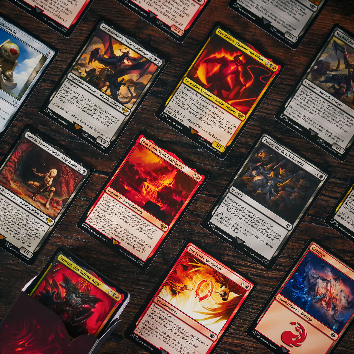 Produktbild Der Herr der Ringe Mittelerde Starter Kit - Magic The Gathering