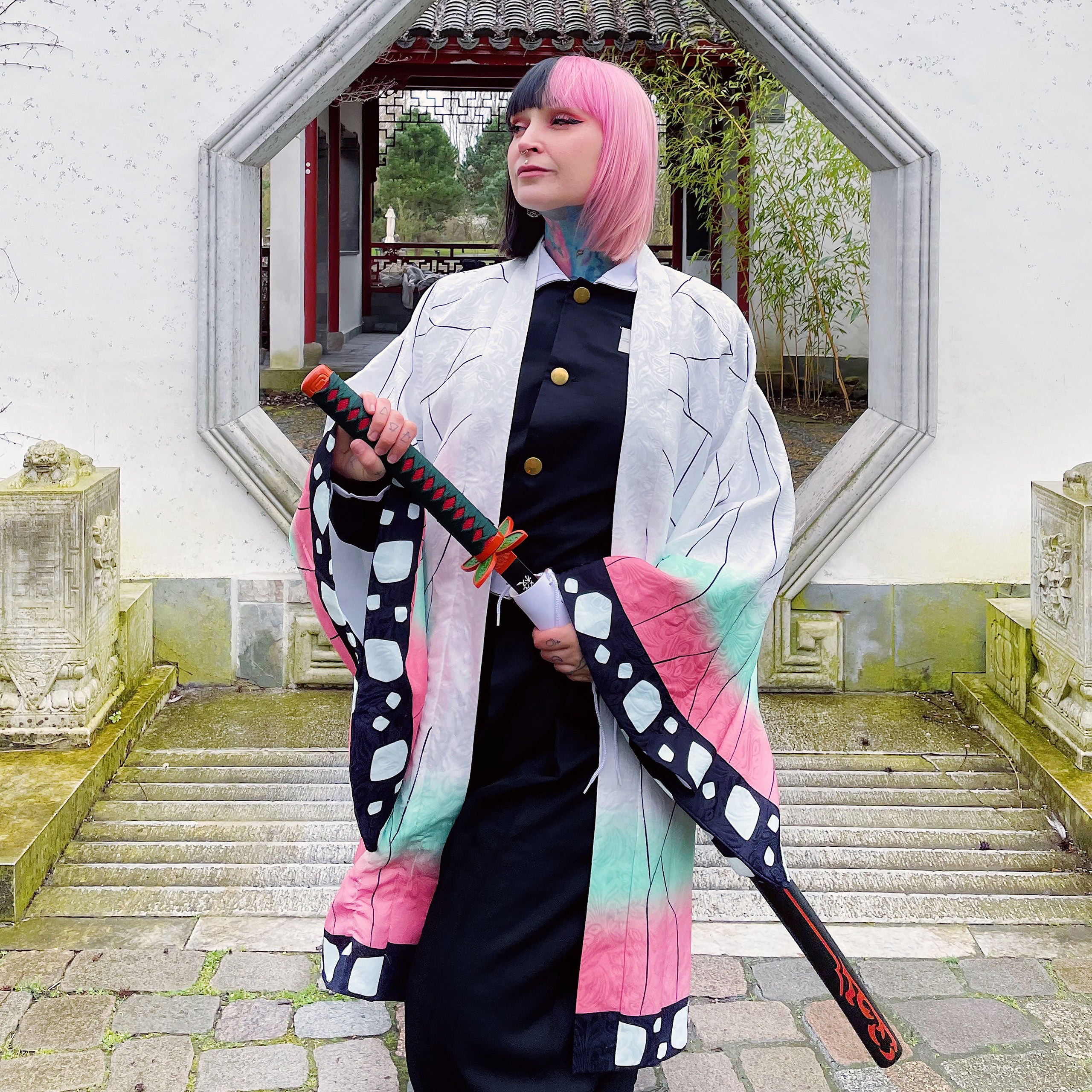 Produktbild Shinobu Hashira Katana Replik mit Saya für Demon Slayer Fans