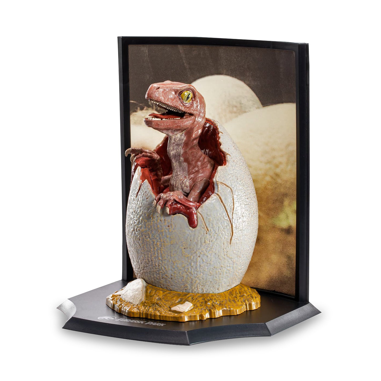 Produktbild Jurassic Park - Baby Velociraptor Egg Diorama Figur
