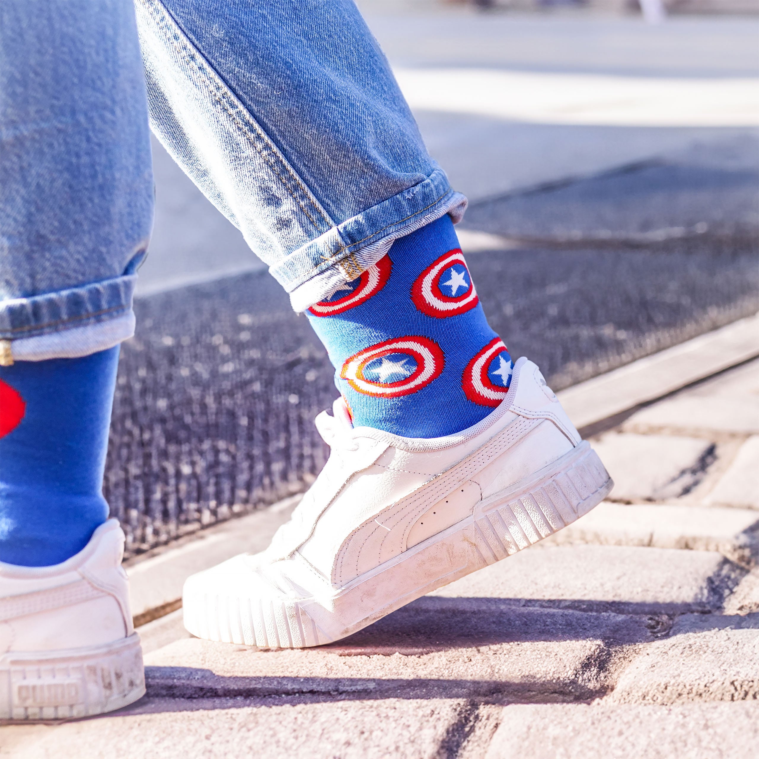 Produktbild Captain America - Shield Logo Socken 2er Set blau