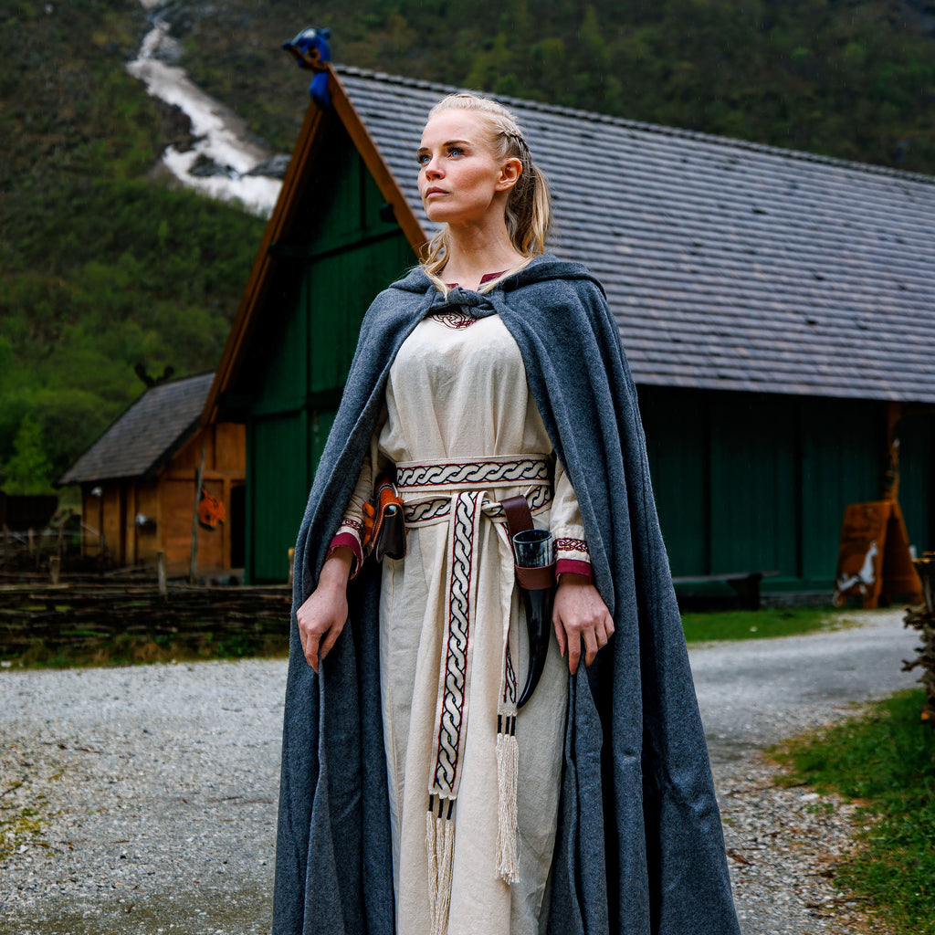 Product image Medieval Cloak Elinor grey