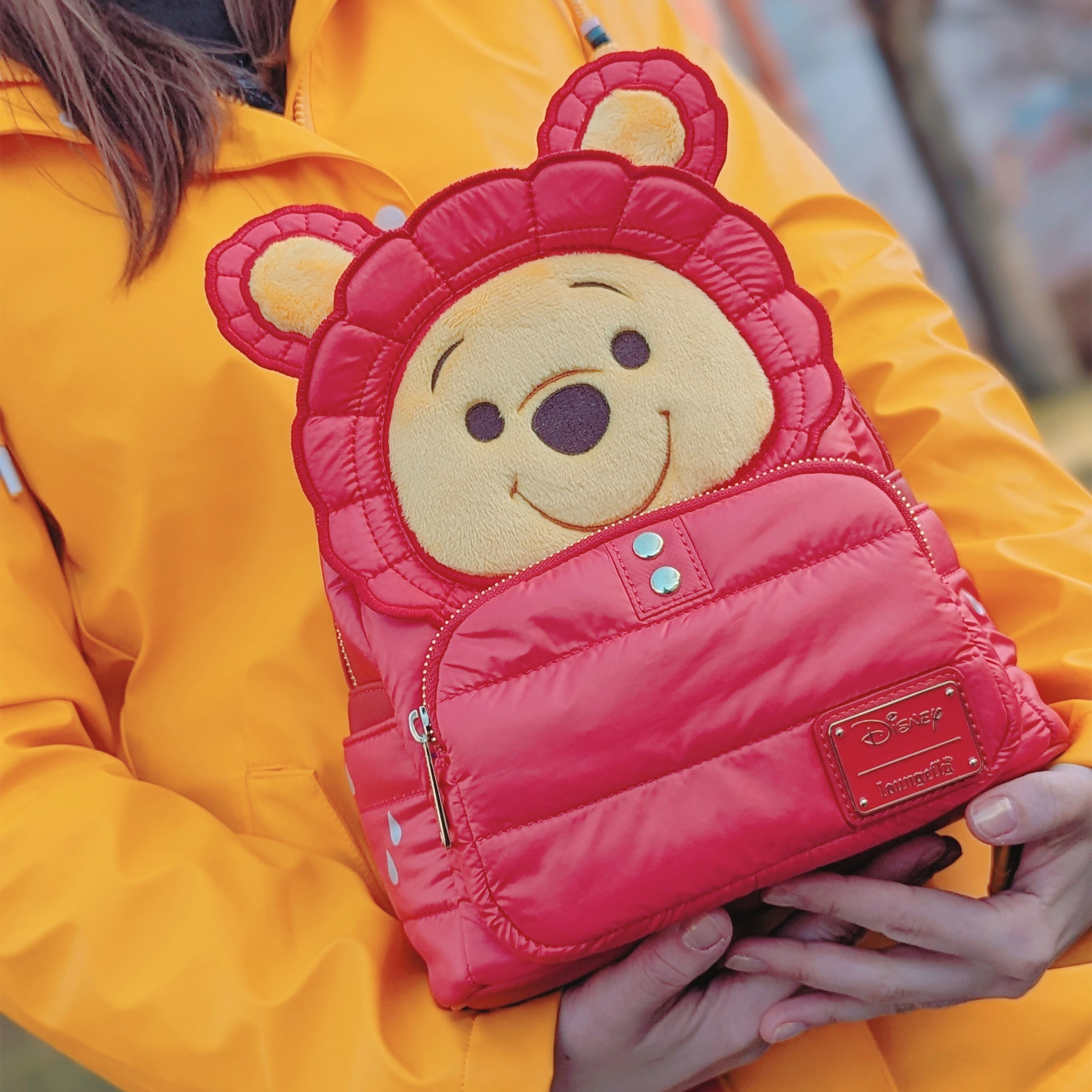Produktbild Winnie Puuh - Puffer Jacket Cosplay Mini Rucksack rot