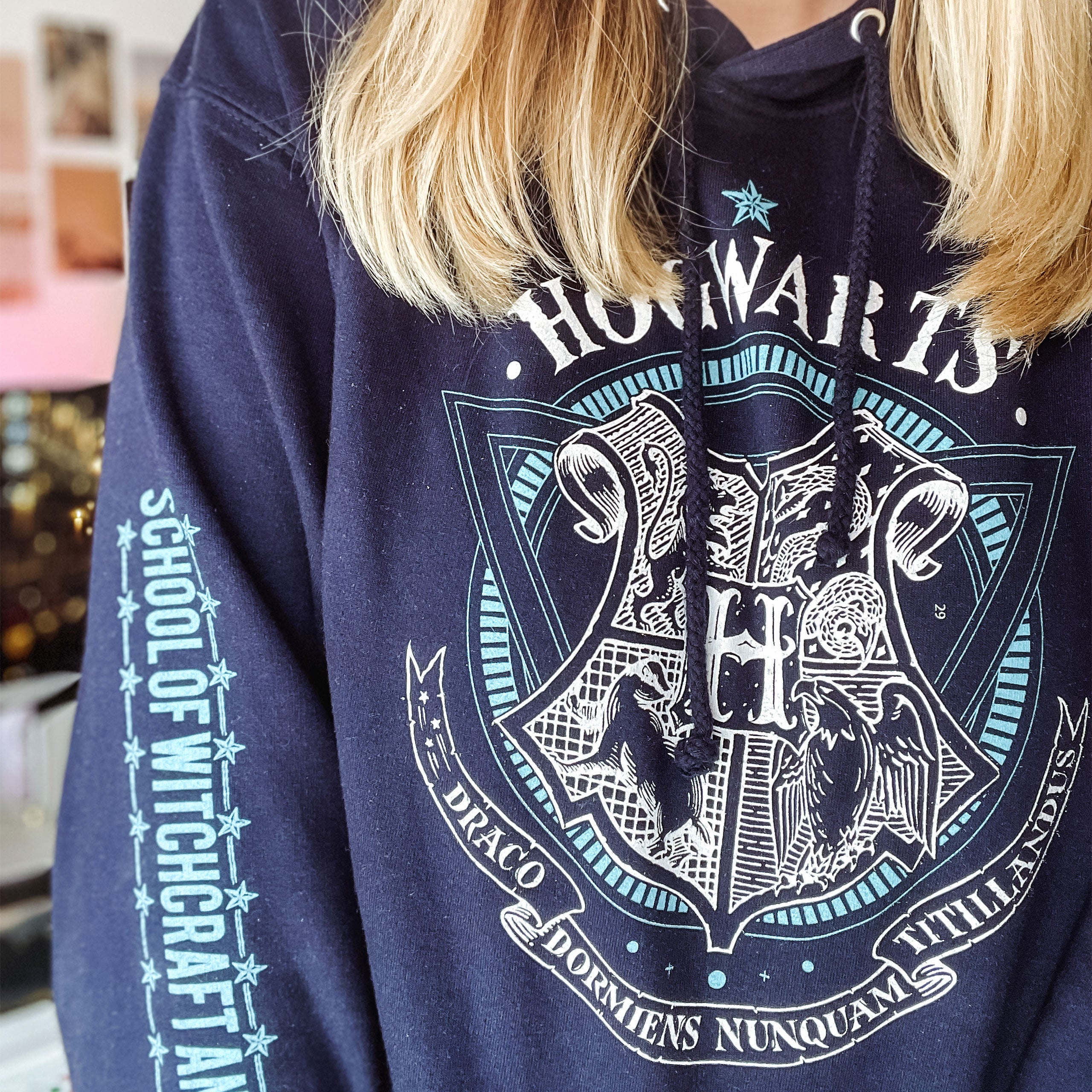 Produktbild Harry Potter - Hogwarts School of Witchcraft Hoodie blau